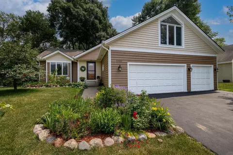 5485 Fairlawn Shores Trl SE, Prior Lake, MN 55372