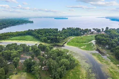 18924 Highwood Shrs, Pine City, MN 55063