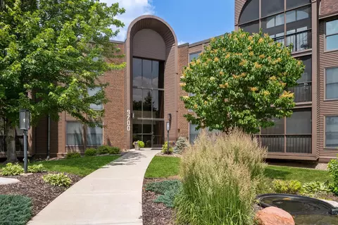 9700 Portland Ave S #228, Bloomington, MN 55420
