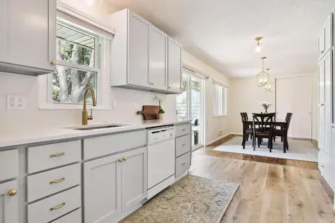 10532 Abbott Ave S, Bloomington, MN 55431