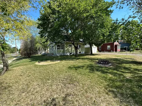 1818 7th St S, Saint Cloud, MN 56301