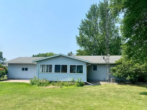 551 6th St E, Hector, MN 55342 photo 3
