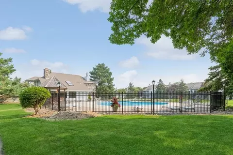 3584 Blue Jay Way #203, Eagan, MN 55123 photo 22