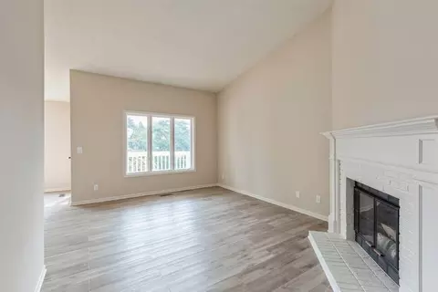 3584 Blue Jay Way #203, Eagan, MN 55123 photo 6