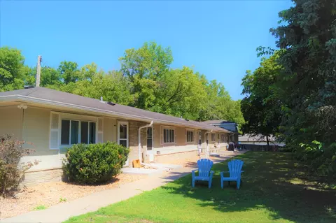24530 Smithtown Rd, Shorewood, MN 55331