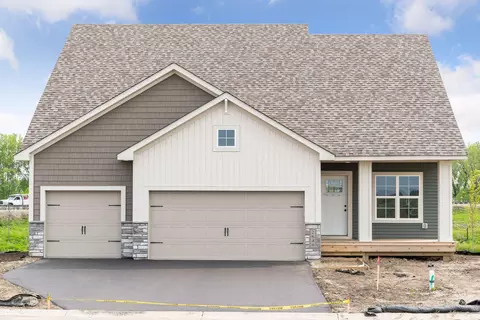 2640 213th St W, Farmington, MN 55024