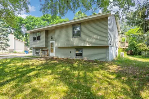 13132 Valley Forge Ln N, Champlin, MN 55316