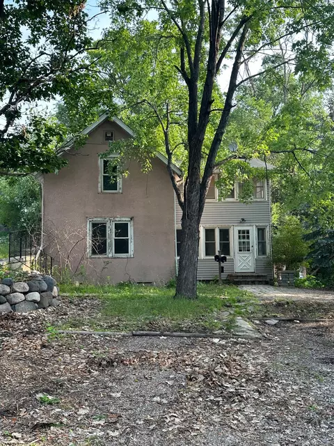 118 Villaume Ave, South Saint Paul, MN 55075