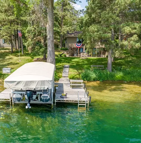 9609 N Kimble Ln, Pequot Lakes, MN 56472