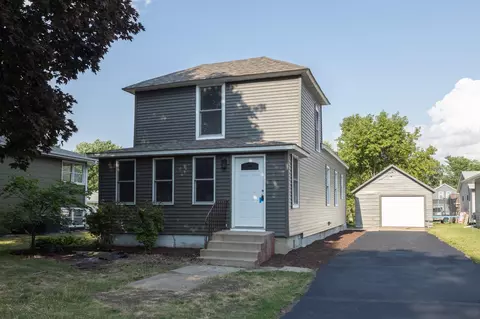 625 2nd St, Farmington, MN 55024