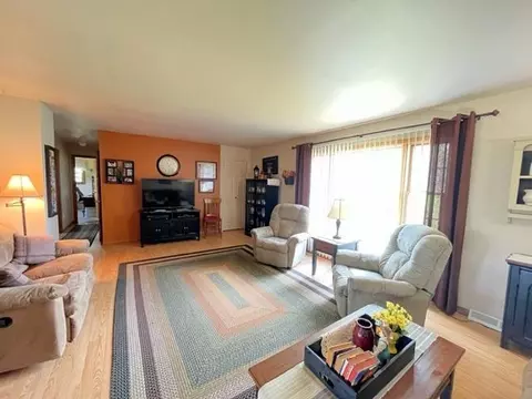 368 8th Ave, Clayton, WI 54004