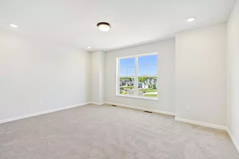 13585 Pine Dr, Rogers, MN 55374 photo 16