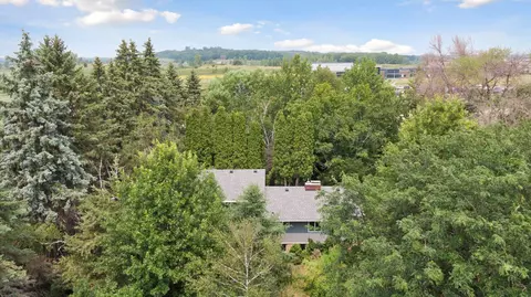 1550 Highway 96 W, Arden Hills, MN 55112