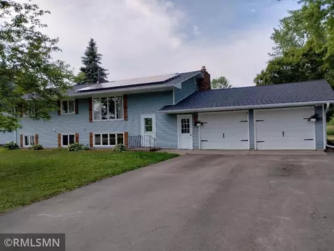 4910 Rush Lake Ln, Rush City, MN 55069