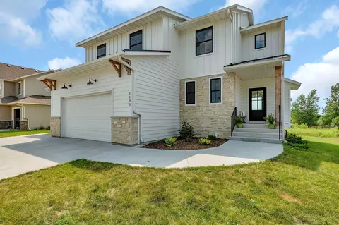 1105 20th Ave S, Sartell, MN 56377