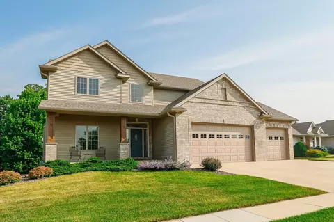2347 Teakwood Ln SW, Rochester, MN 55902