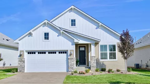1824 Fallbrooke Dr, Hastings, MN 55033