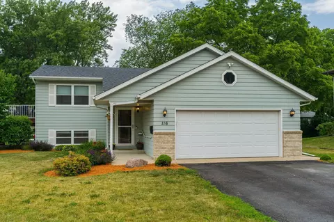 116 N Belmont Dr, Mankato, MN 56001