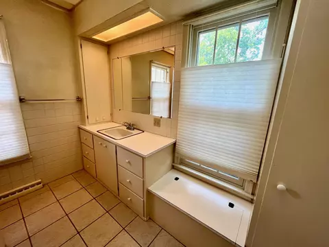 104 E Marshall St, Marshall, MN 56258 photo 10