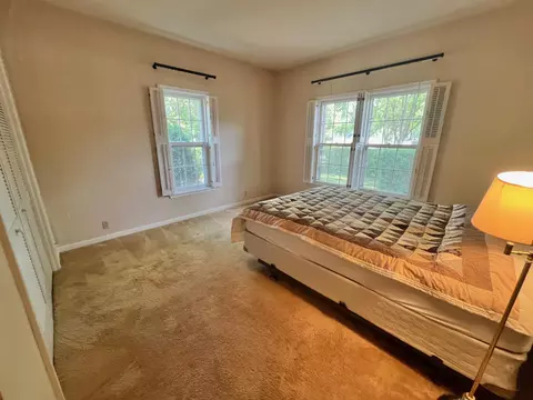 104 E Marshall St, Marshall, MN 56258 photo 9