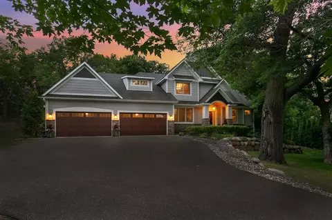 11309 Ridgemount Ave W, Minnetonka, MN 55305