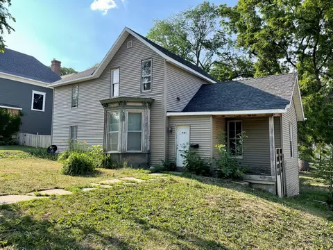 530 W Lincoln Ave, Fergus Falls, MN 56537
