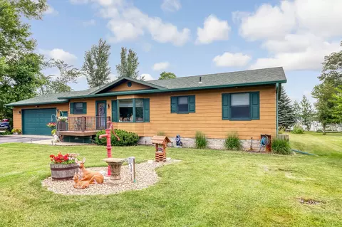 32371 Starland Shore Dr, Dent, MN 56528
