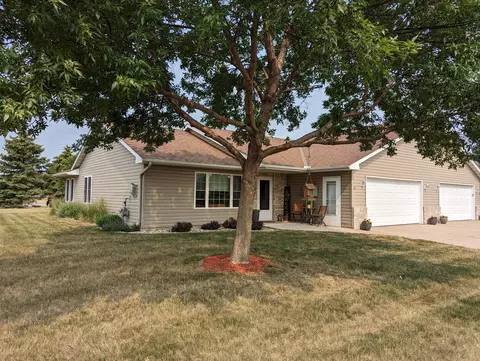 21 Hana St, Lester Prairie, MN 55354