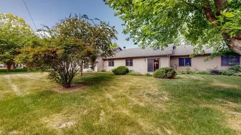 515 Spring St, Kenyon, MN 55946 photo 7