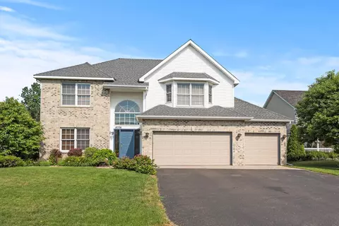 18336 Roosevelt Cir NW, Elk River, MN 55330