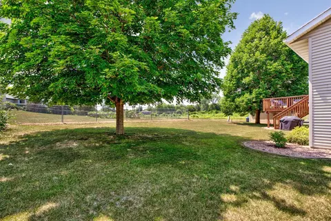 1521 Springwood Ln, Faribault, MN 55021 photo 6