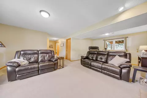 1521 Springwood Ln, Faribault, MN 55021 photo 45