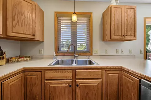 1521 Springwood Ln, Faribault, MN 55021 photo 16