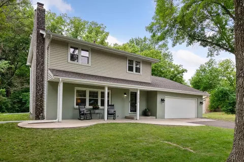 11315 37th Ave N, Plymouth, MN 55441