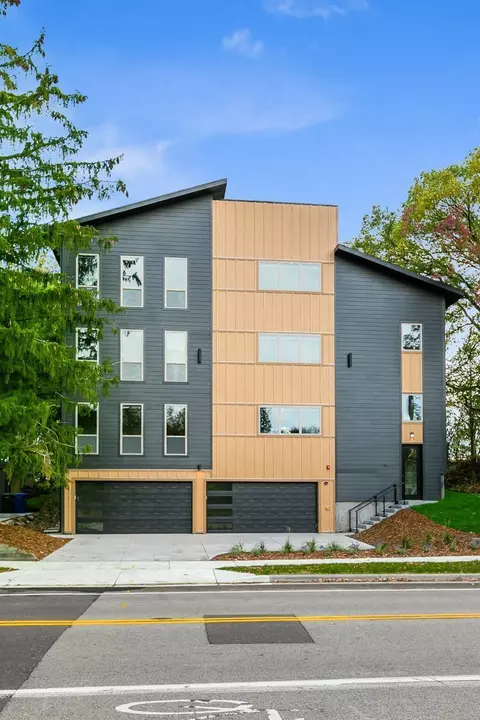 1110 Raymond Ave, Saint Paul, MN 55108