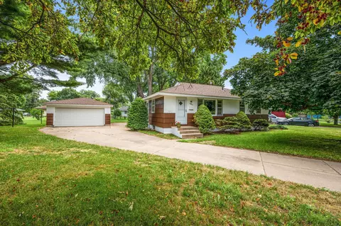 5008 66th Ave N, Brooklyn Center, MN 55429