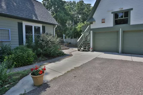 424 E Maple St, River Falls, WI 54022 photo 7