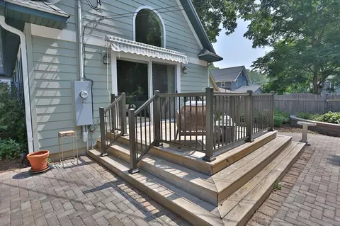 424 E Maple St, River Falls, WI 54022 photo 9