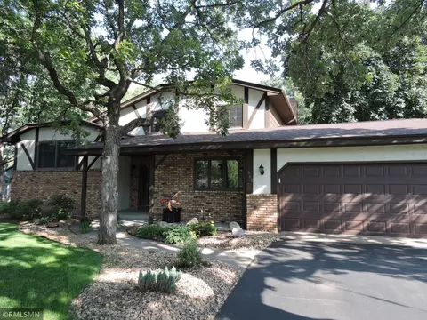 362 120th Cir NW, Coon Rapids, MN 55448