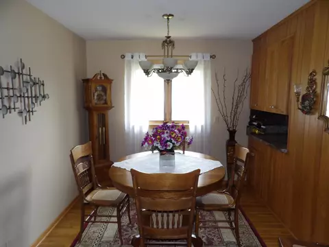 2105 11th St SW, Austin, MN 55912 photo 8