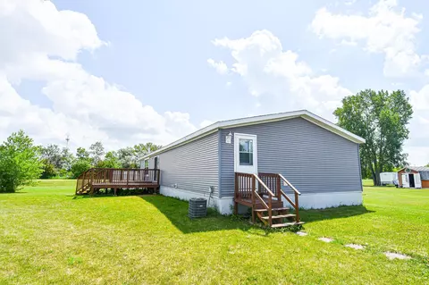 1100 Meadow St, Thief River Falls, MN 56701