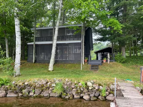 2647 2 14 St, Cumberland, WI 54829
