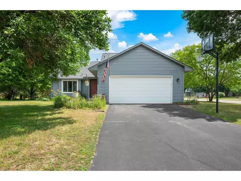 9000 Georgia Ave N, Brooklyn Park, MN 55445