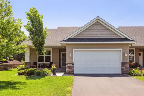 20640 Kearney Path, Lakeville, MN 55044