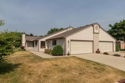 89 Conner Cir SW, Rochester, MN 55902