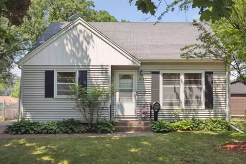 2123 Highland Pl, Columbia Heights, MN 55421