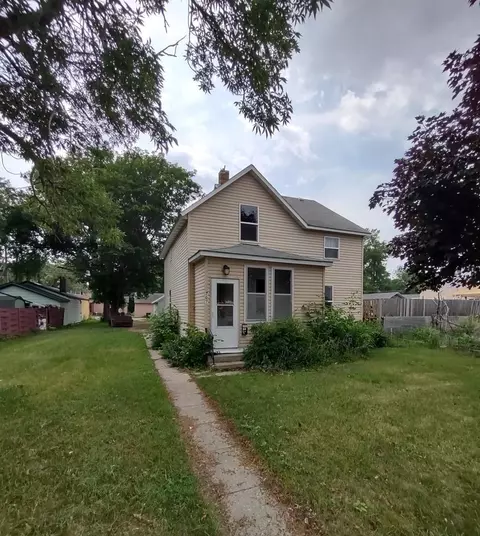707 Pacific Ave, Morris, MN 56267 photo 2