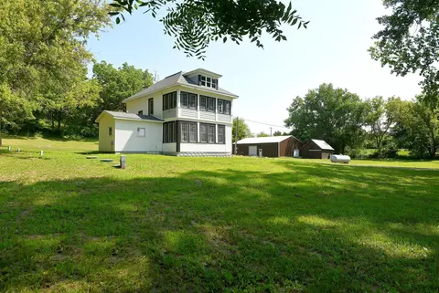 16146 Tetonka Lake Rd, Waterville, MN 56096