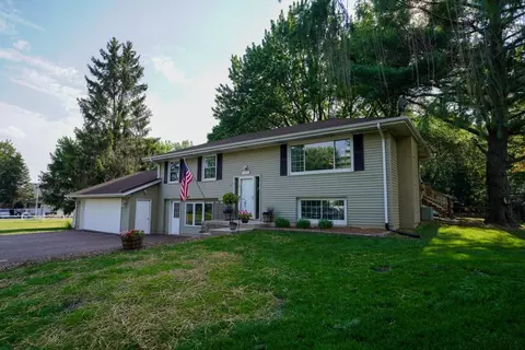 1325 Elsinore Cir, Long Lake, MN 55356