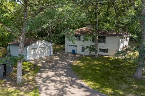 5524 Glenavon Ave, Minnetonka, MN 55345